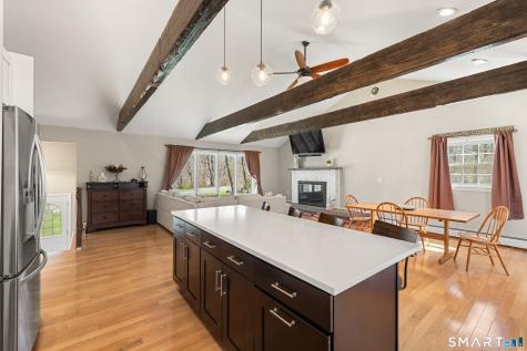 3 Pebble Road Newtown CT 06470