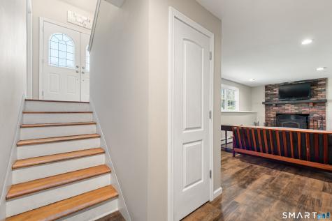 3 Pebble Road Newtown CT 06470