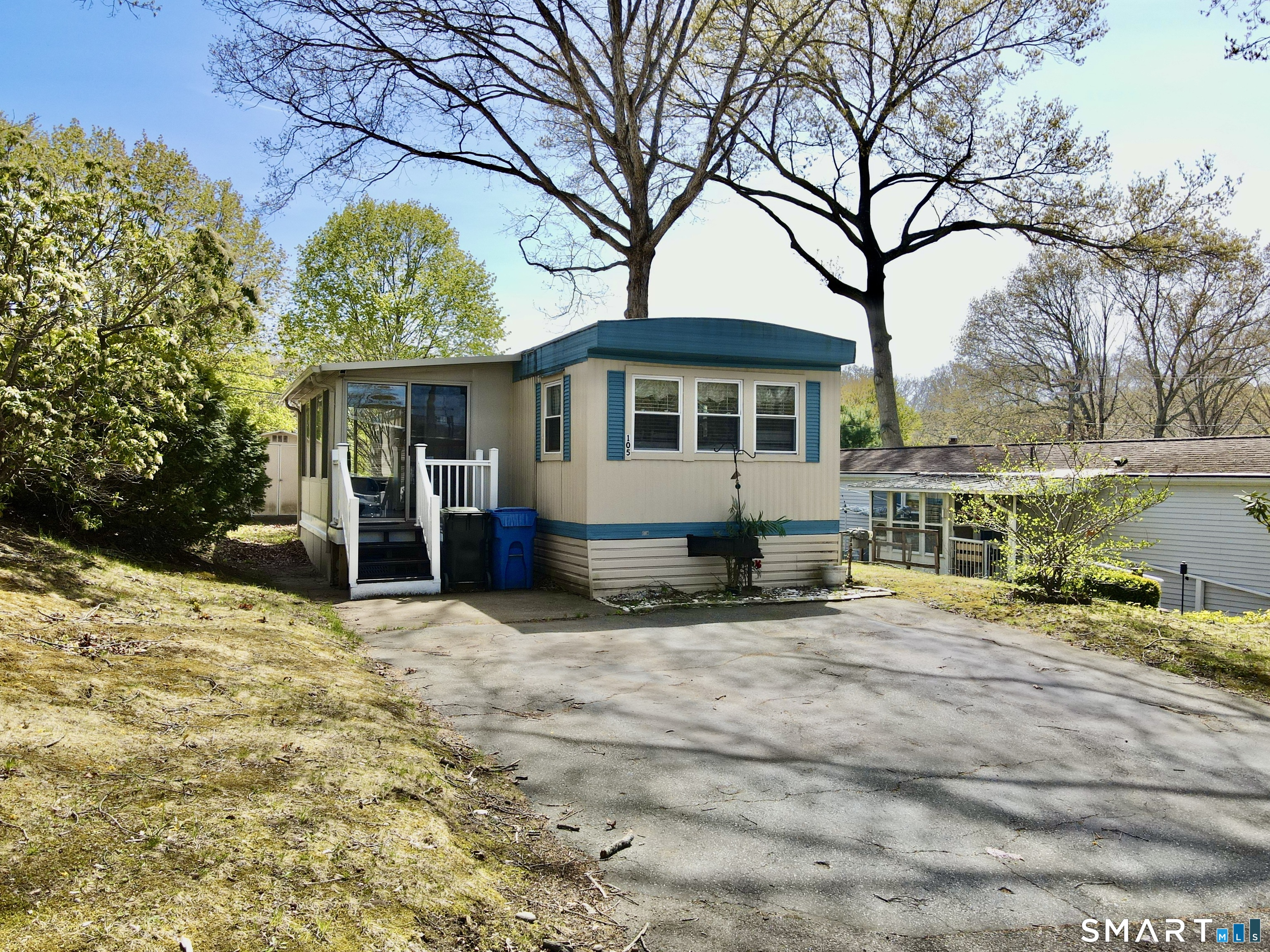 136 Hunters Road Norwich CT 06360