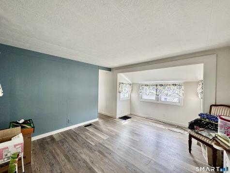 136 Hunters Road Norwich CT 06360