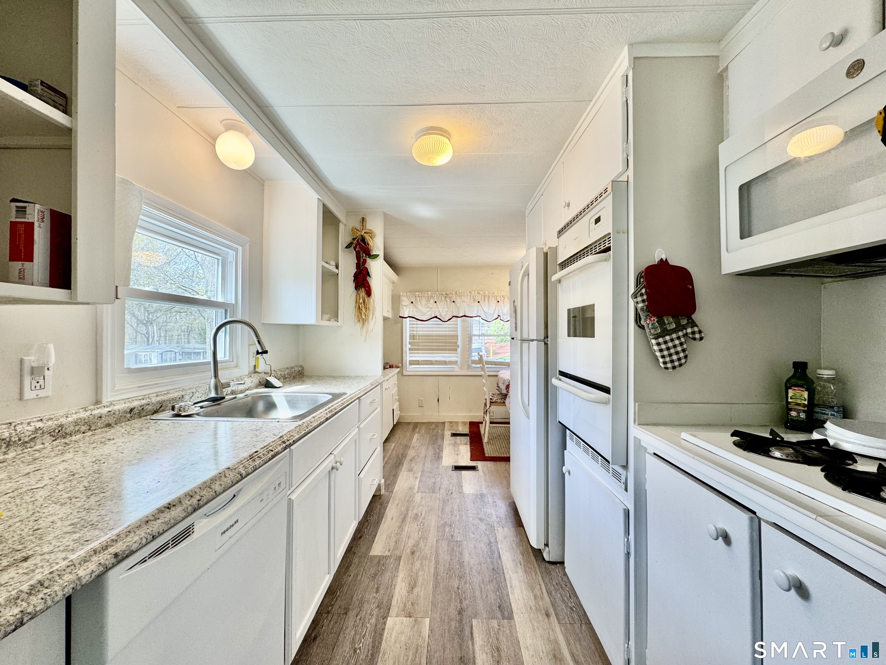 136 Hunters Road Norwich CT 06360