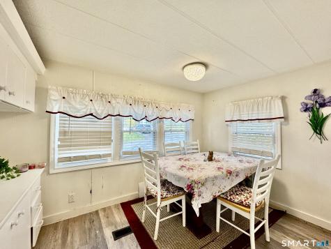 136 Hunters Road Norwich CT 06360