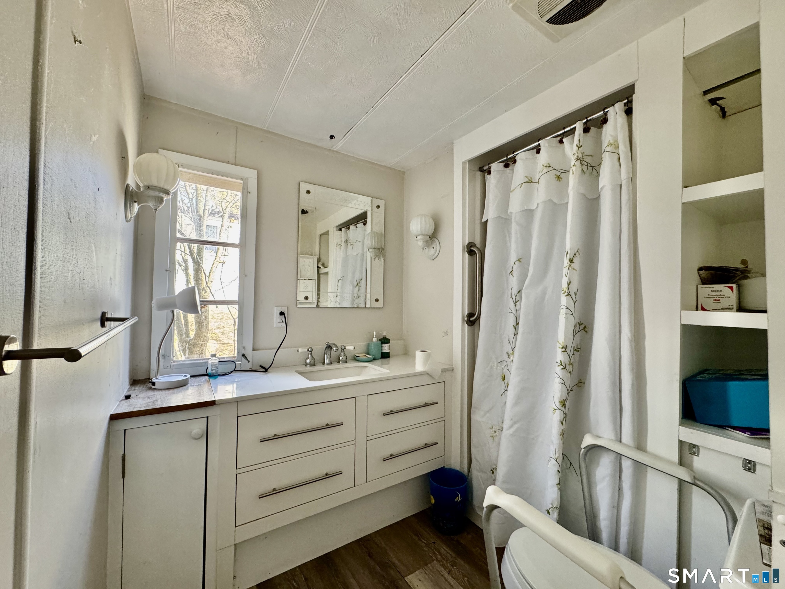136 Hunters Road Norwich CT 06360
