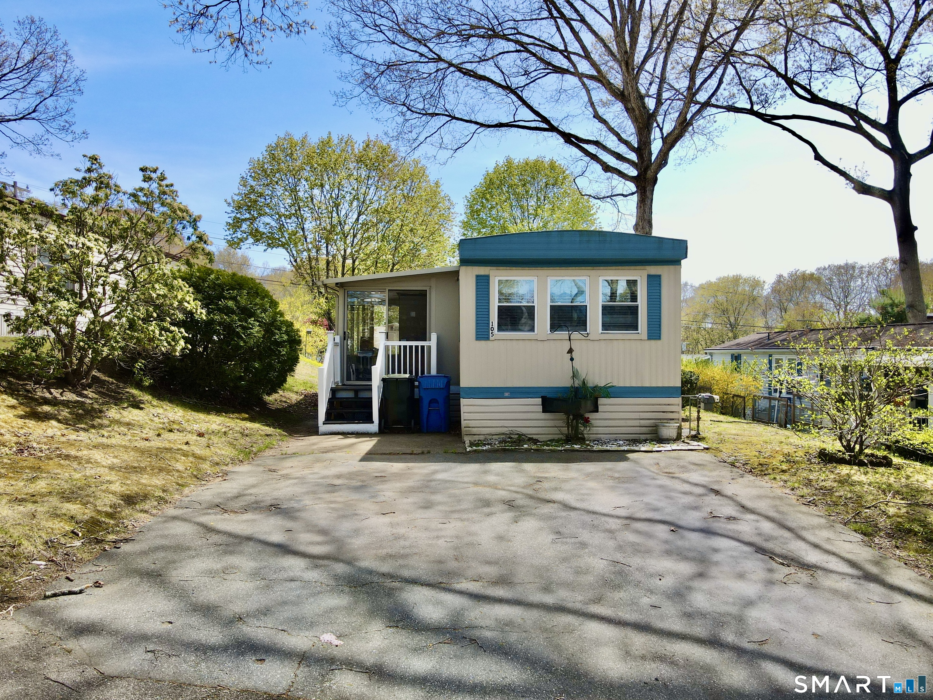 136 Hunters Road Norwich CT 06360