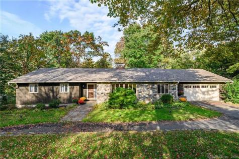 28 Fairmount Drive Danbury CT 06811