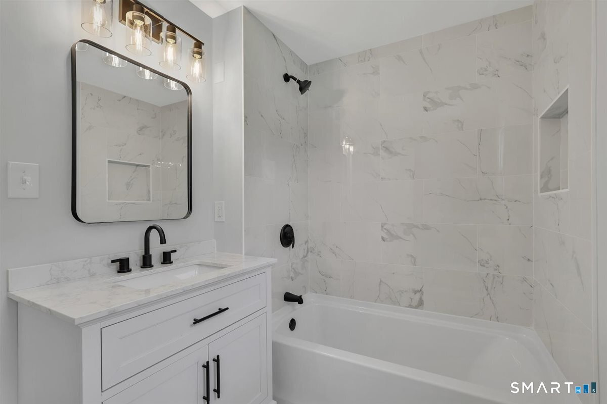 59 Walnut Street Southington CT 06489