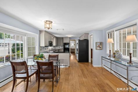 24 Drury Lane West Hartford CT 06117