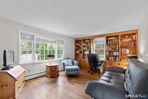 24 Drury Lane West Hartford CT 06117