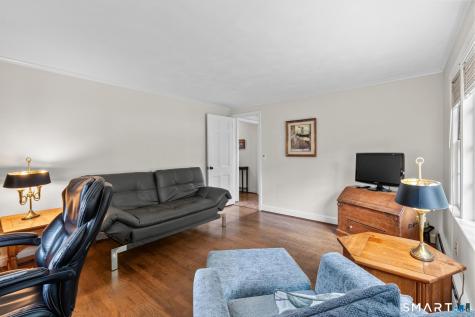 24 Drury Lane West Hartford CT 06117