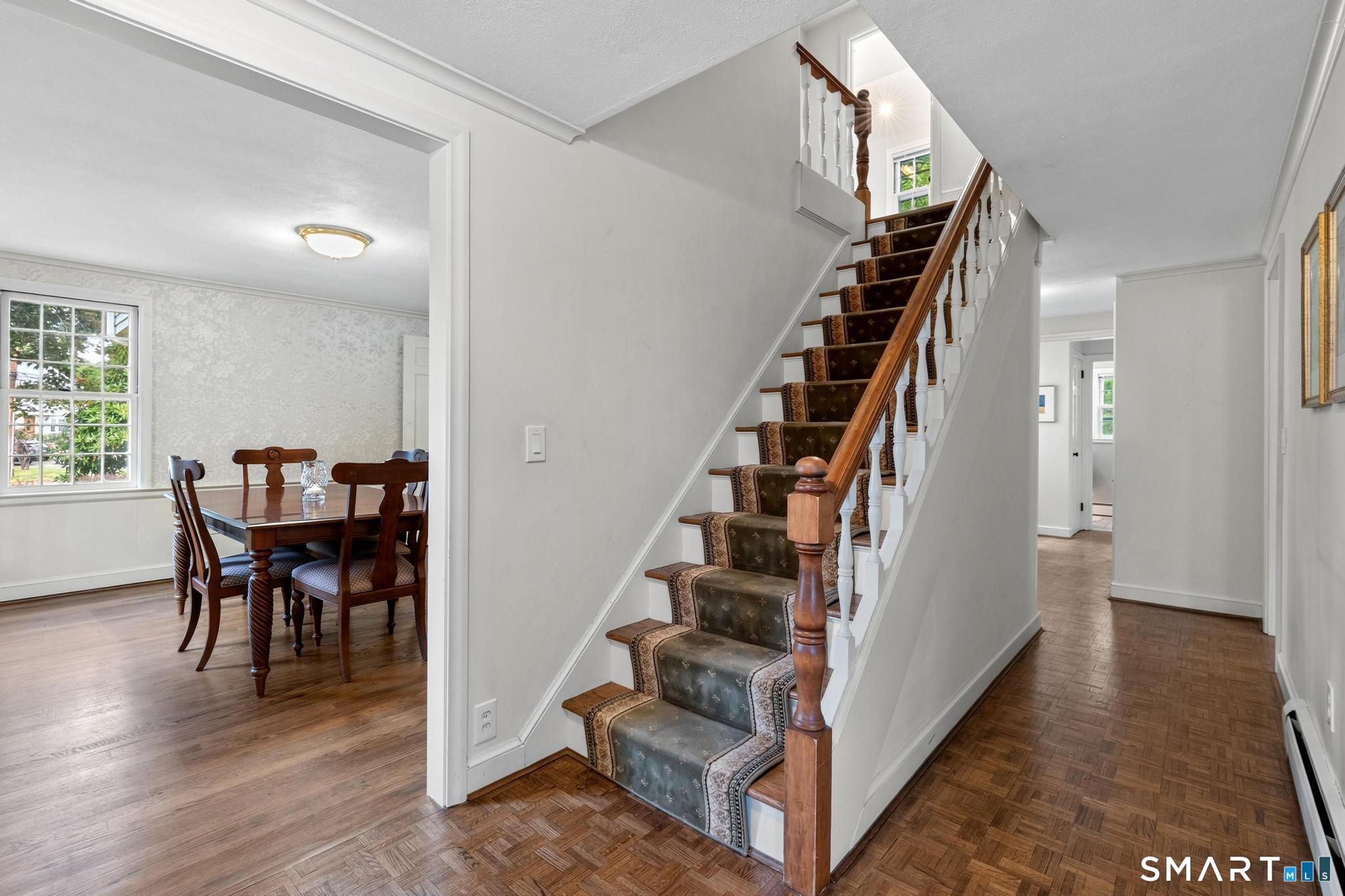 24 Drury Lane West Hartford CT 06117