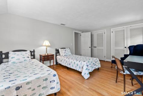 24 Drury Lane West Hartford CT 06117