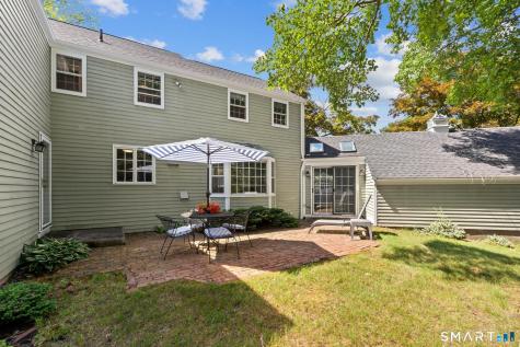 24 Drury Lane West Hartford CT 06117