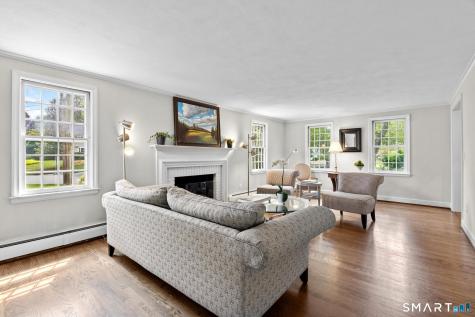 24 Drury Lane West Hartford CT 06117