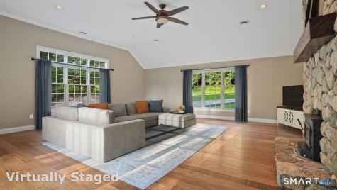 32 Pine Tree Hill Road Newtown CT 06470