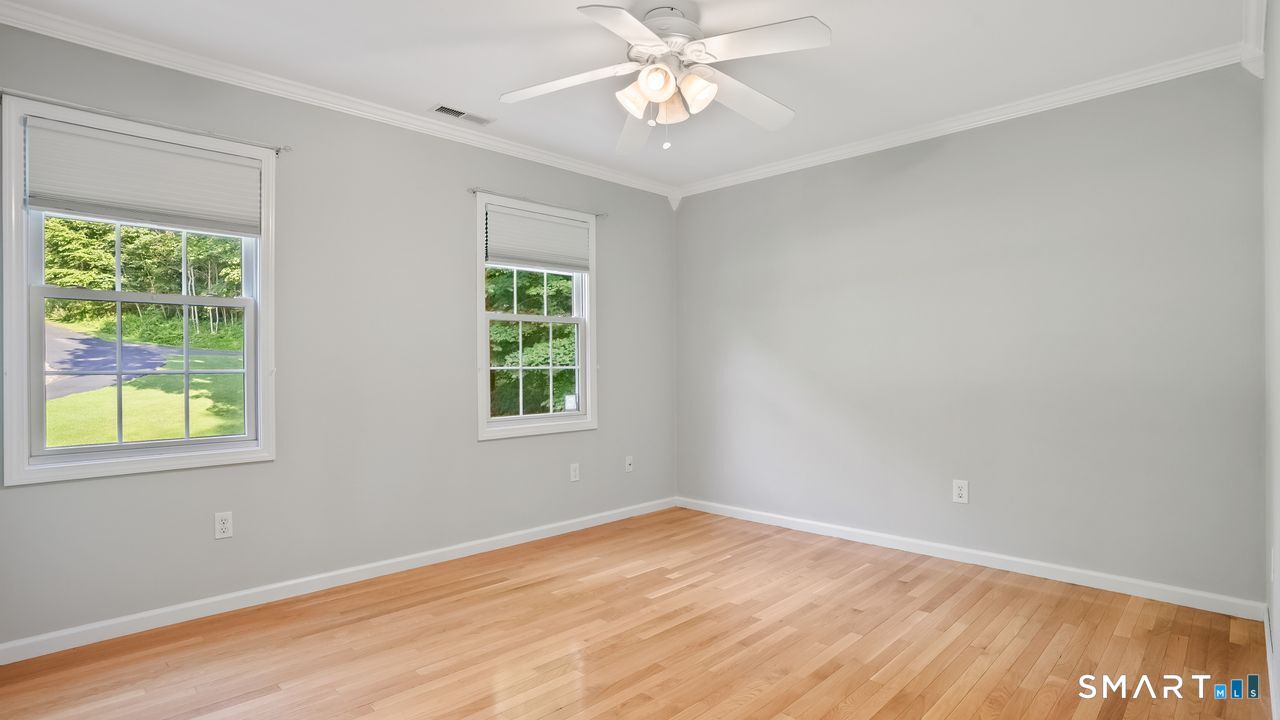 32 Pine Tree Hill Road Newtown CT 06470