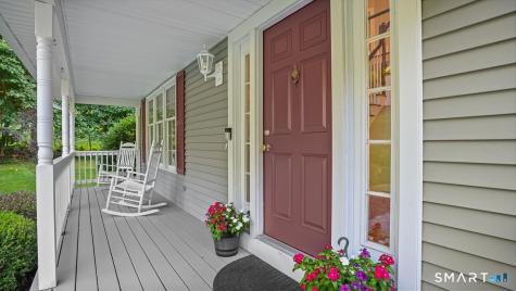 32 Pine Tree Hill Road Newtown CT 06470