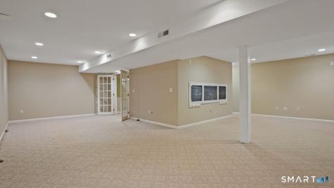 32 Pine Tree Hill Road Newtown CT 06470
