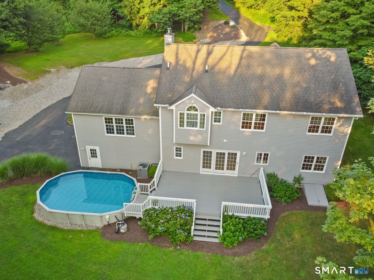 32 Pine Tree Hill Road Newtown CT 06470