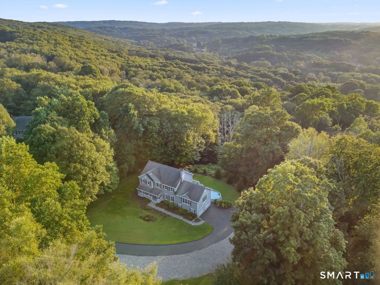 32 Pine Tree Hill Road Newtown CT 06470
