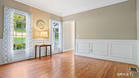 32 Pine Tree Hill Road Newtown CT 06470