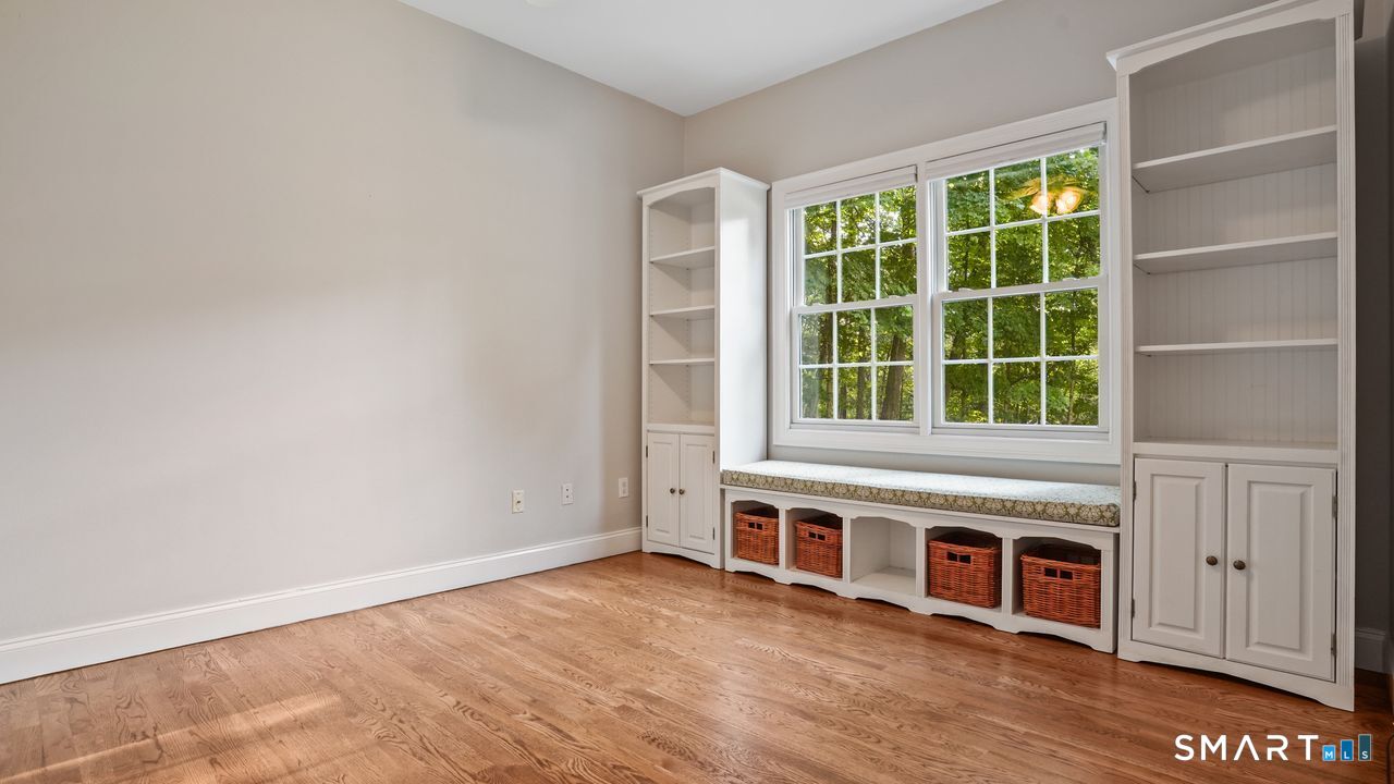 32 Pine Tree Hill Road Newtown CT 06470