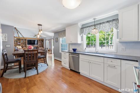 9 Jay Circle Windsor CT 06095