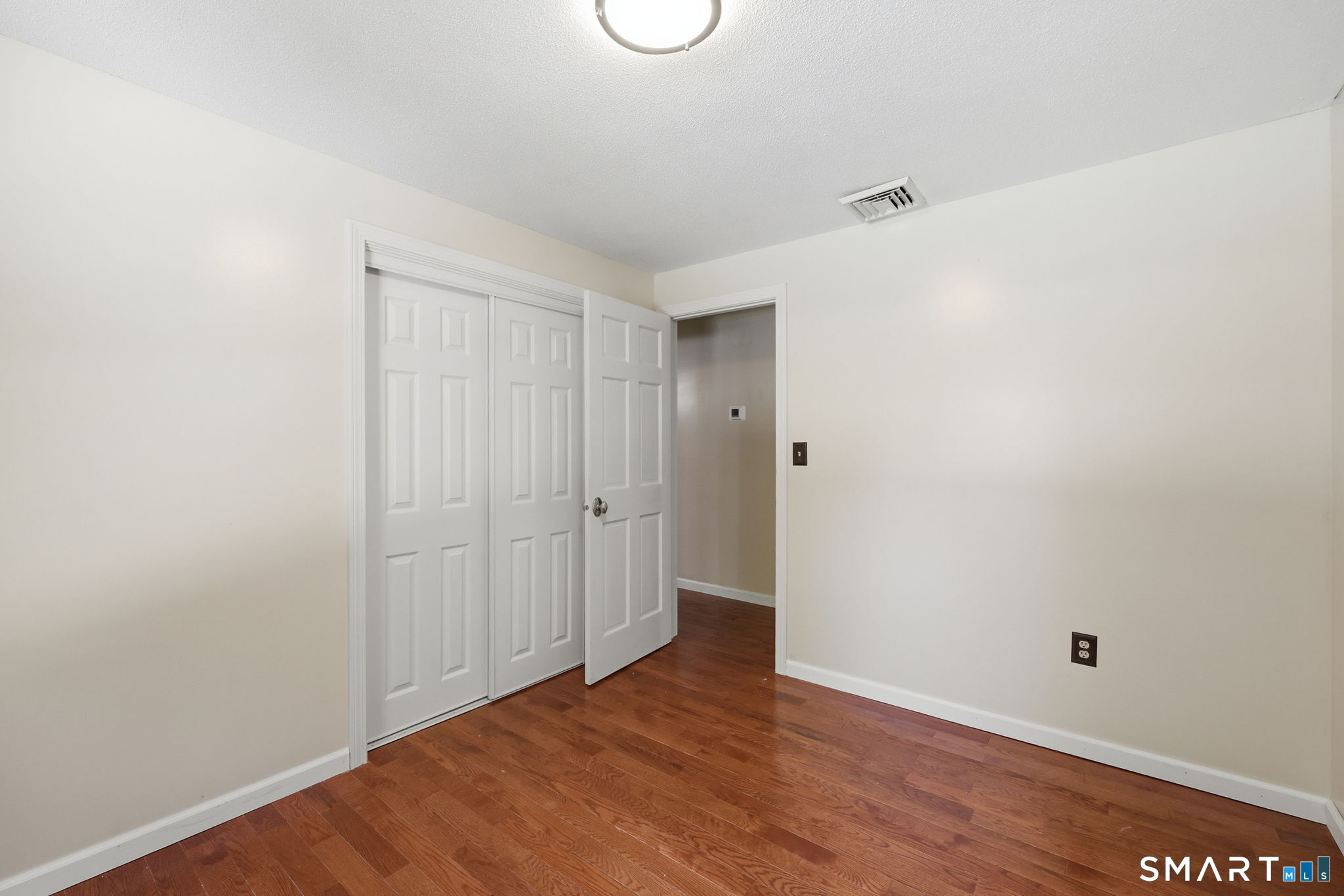 9 Jay Circle Windsor CT 06095