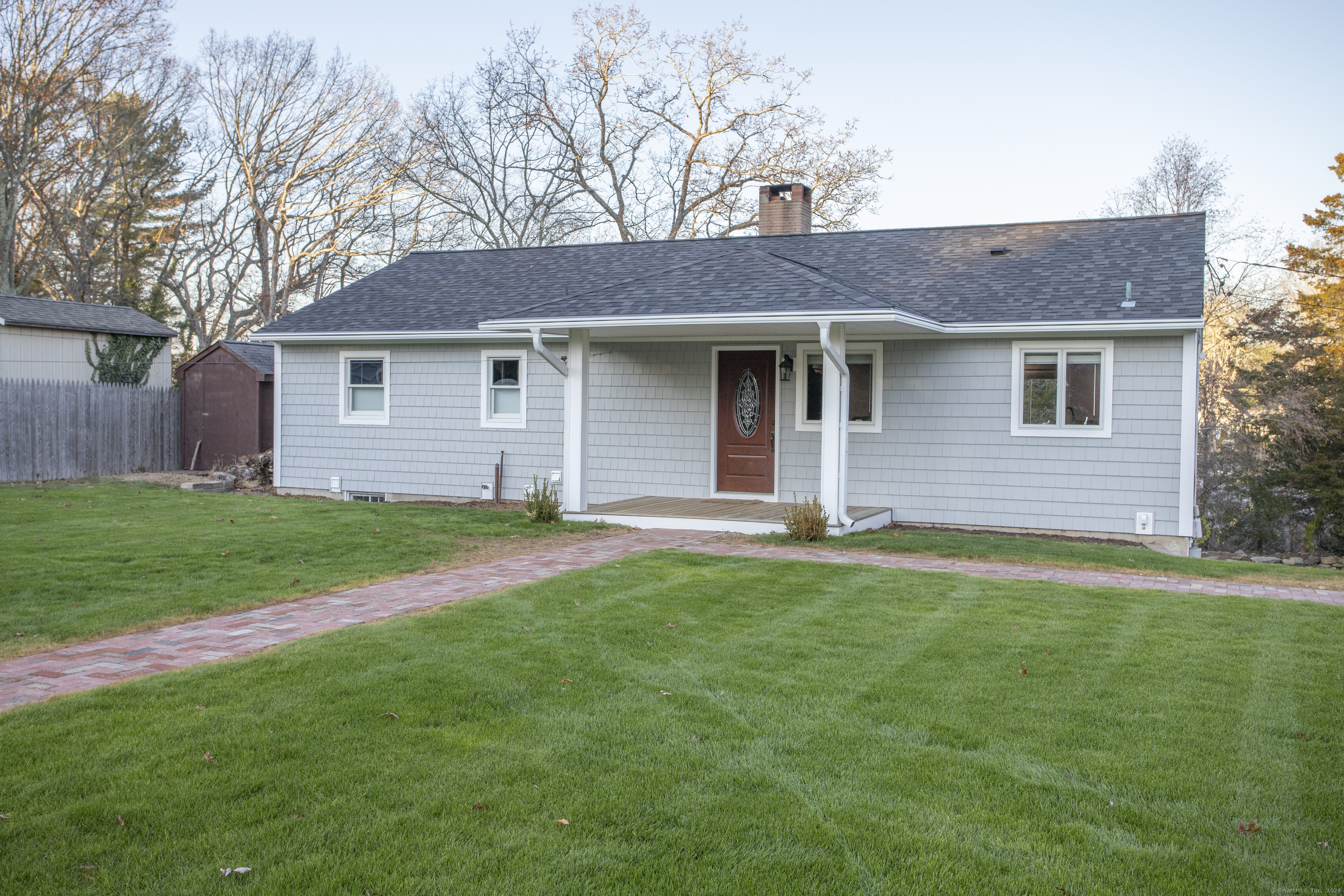 2 Menunketesuck Drive Clinton CT 06413