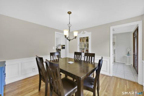 10 Pilgrim Circle Enfield CT 06082
