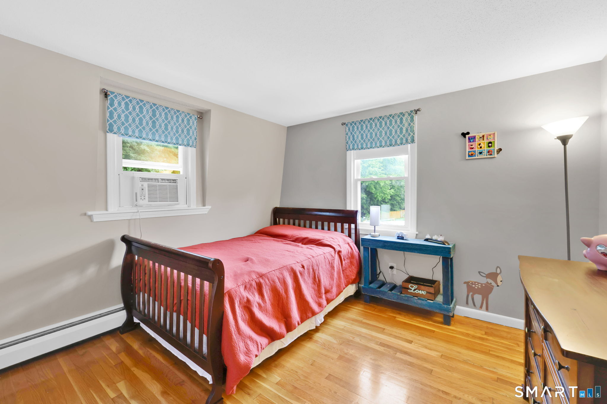 10 Pilgrim Circle Enfield CT 06082
