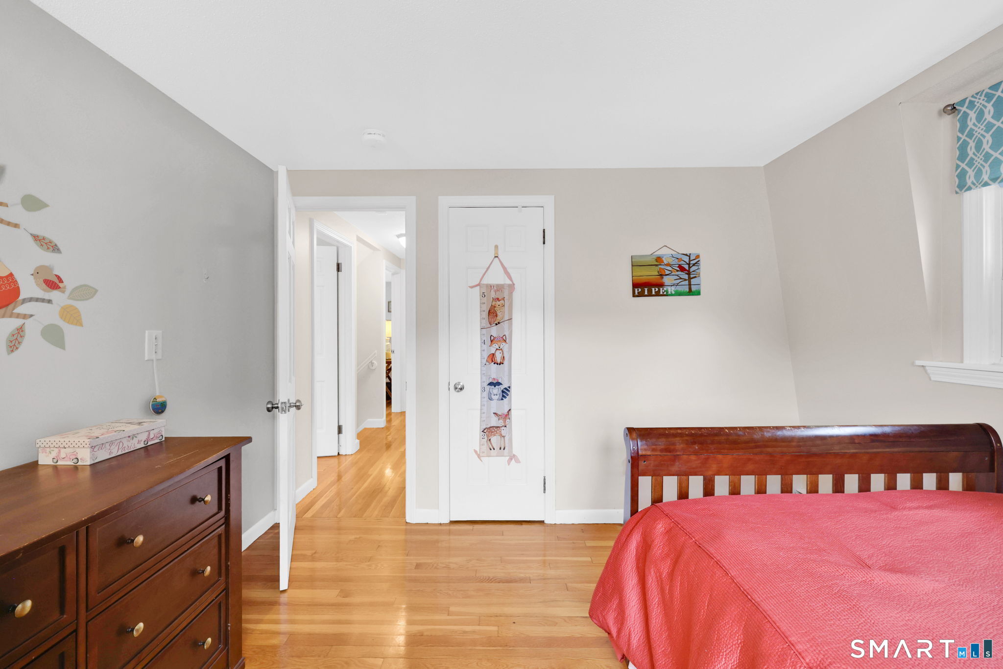 10 Pilgrim Circle Enfield CT 06082