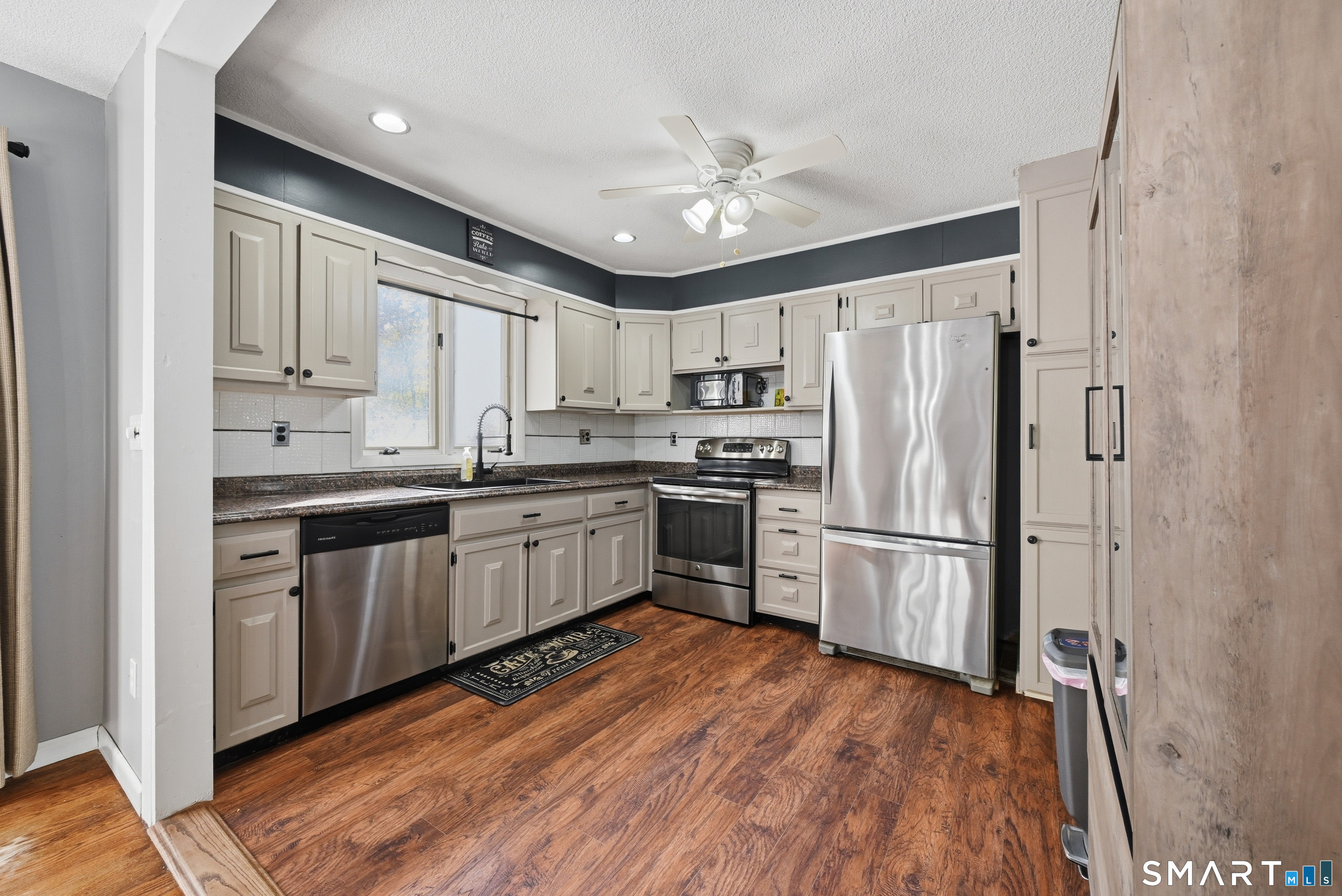 14 Indian Hill Road New Fairfield CT 06812