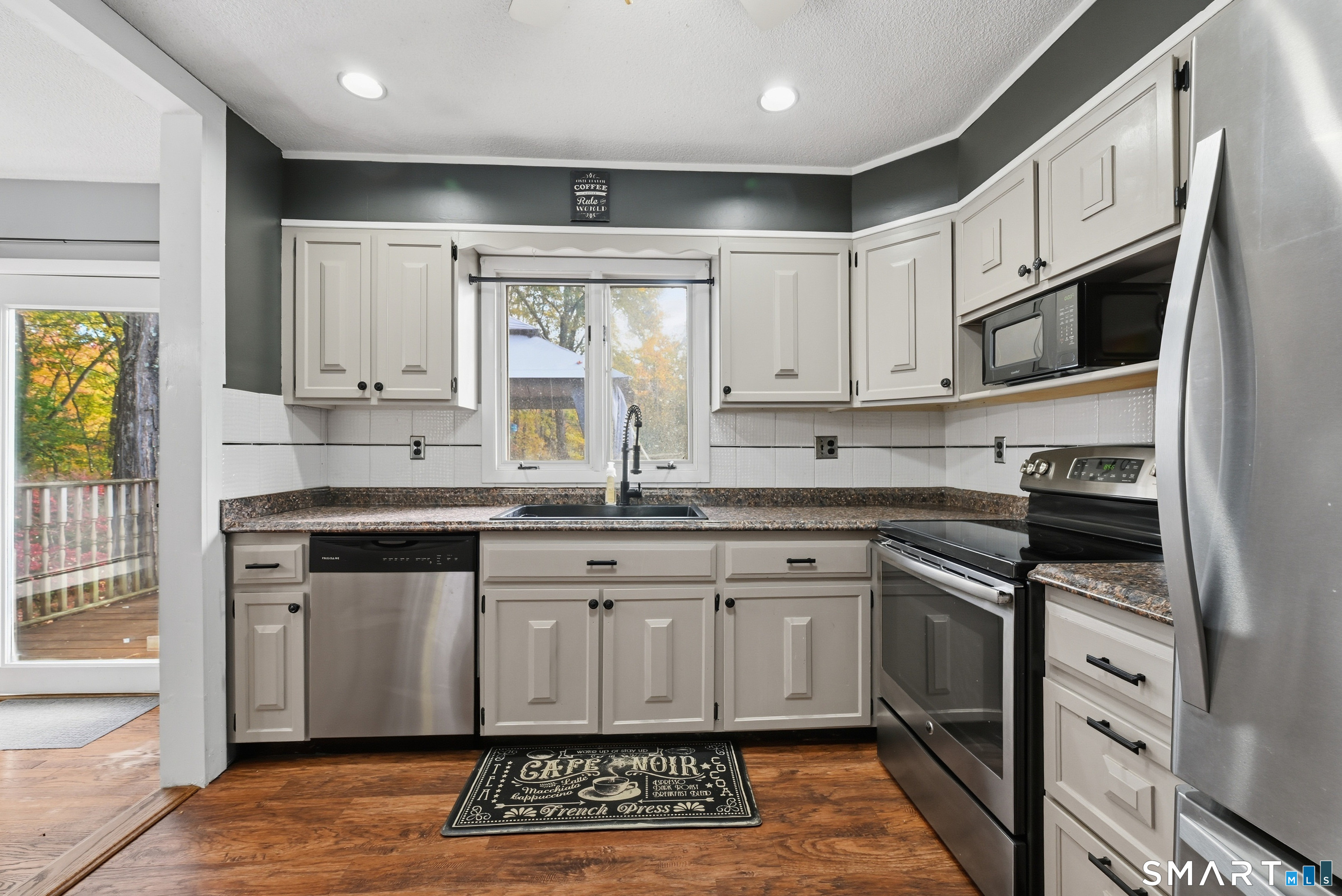 14 Indian Hill Road New Fairfield CT 06812