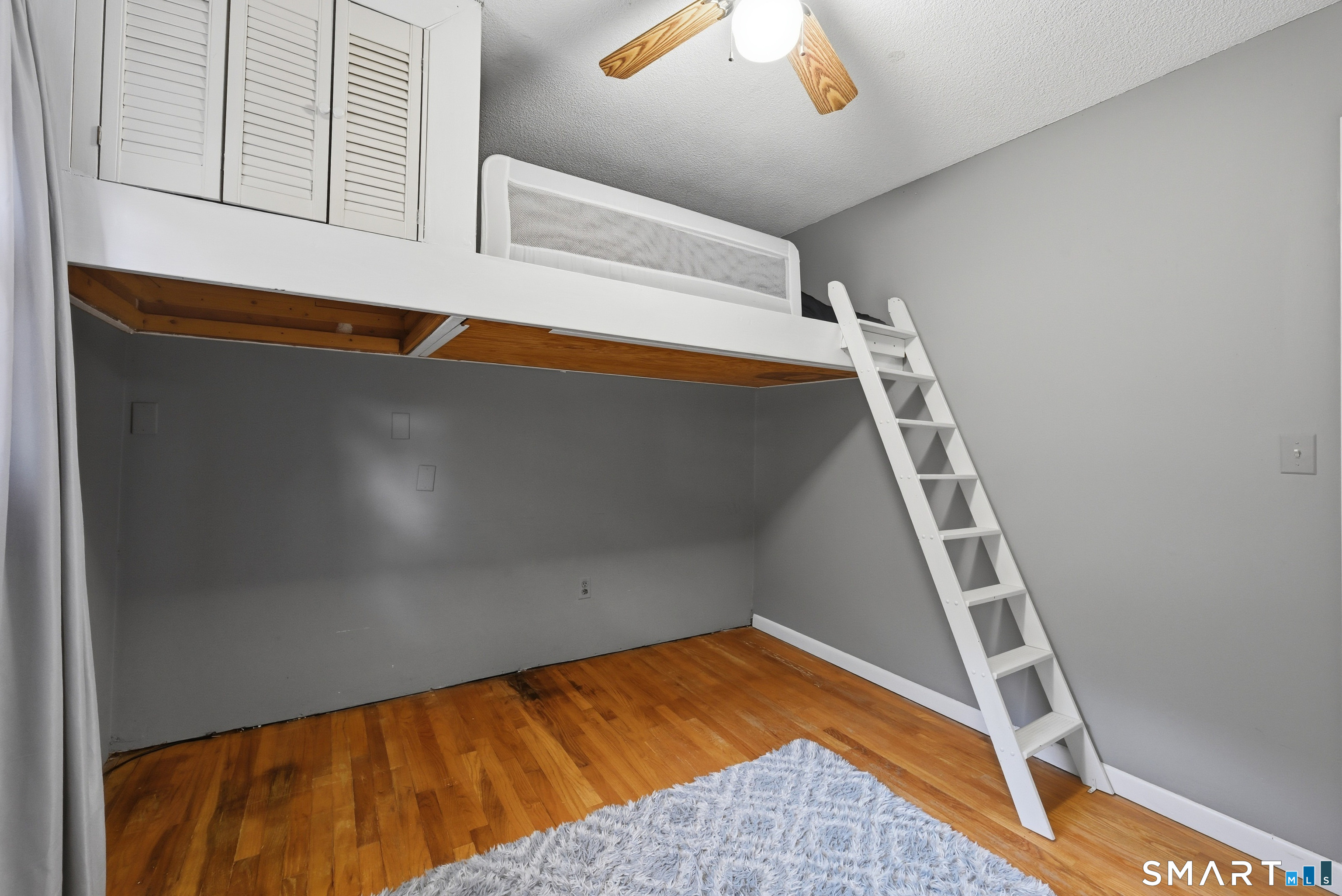 14 Indian Hill Road New Fairfield CT 06812