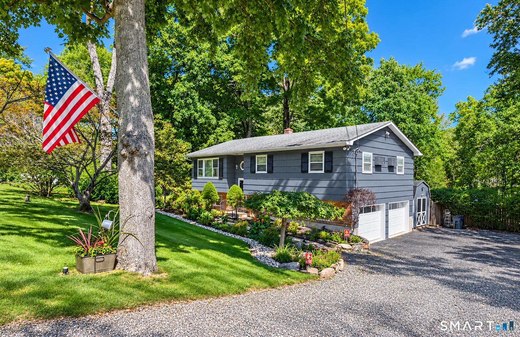 14 Indian Hill Road New Fairfield CT 06812