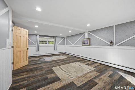 14 Indian Hill Road New Fairfield CT 06812