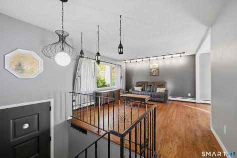 14 Indian Hill Road New Fairfield CT 06812