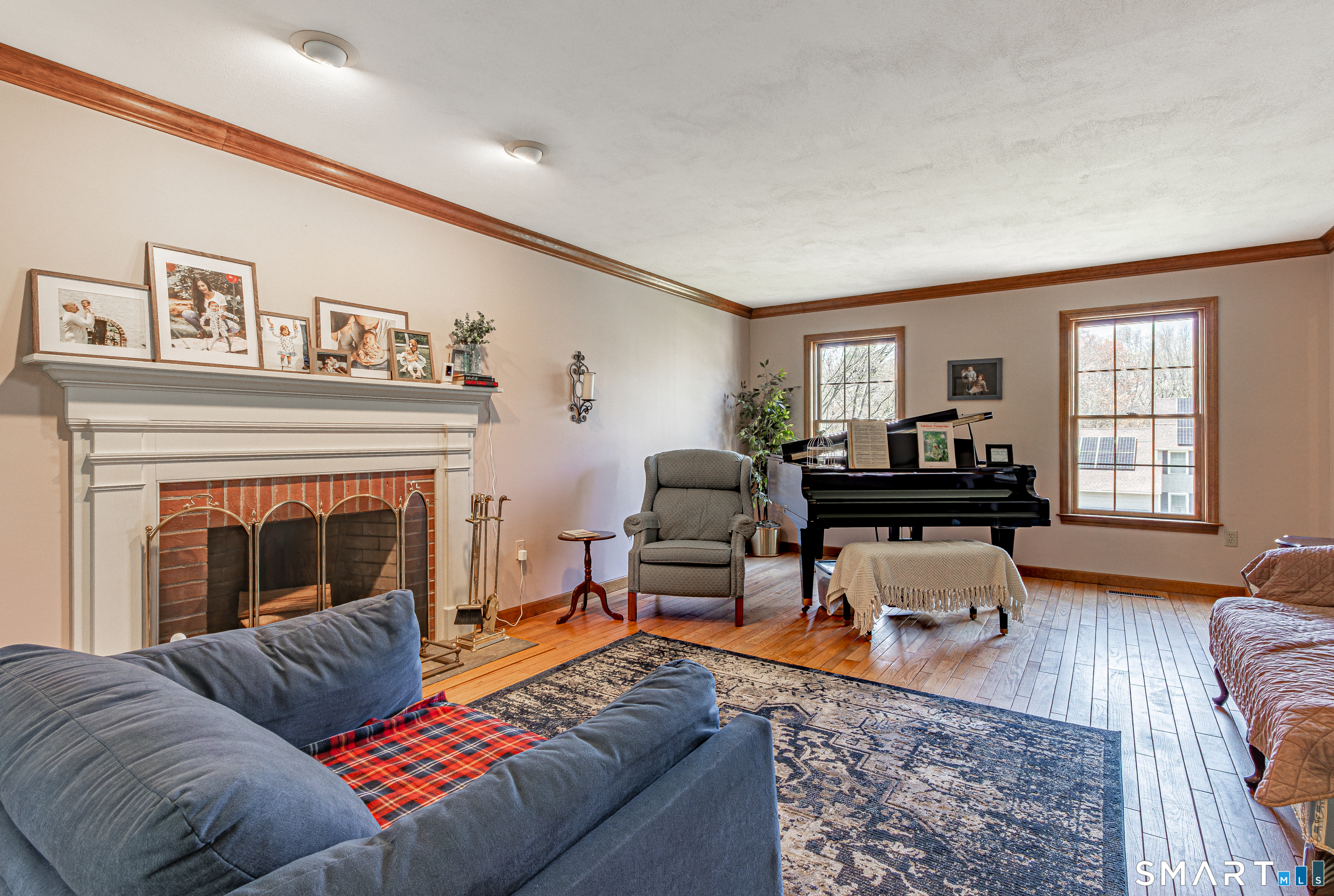 33 Country Club Woods Circle Waterbury CT 06708