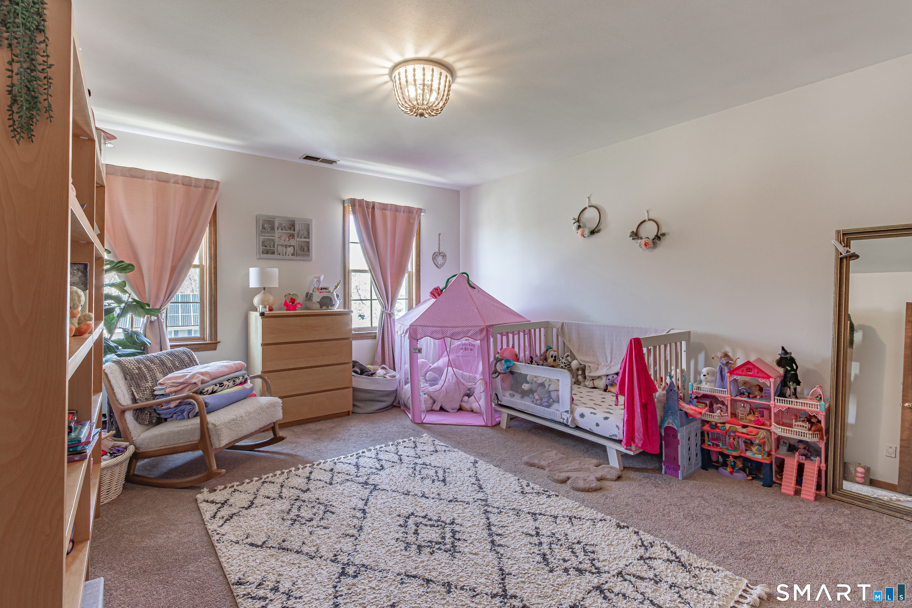 33 Country Club Woods Circle Waterbury CT 06708