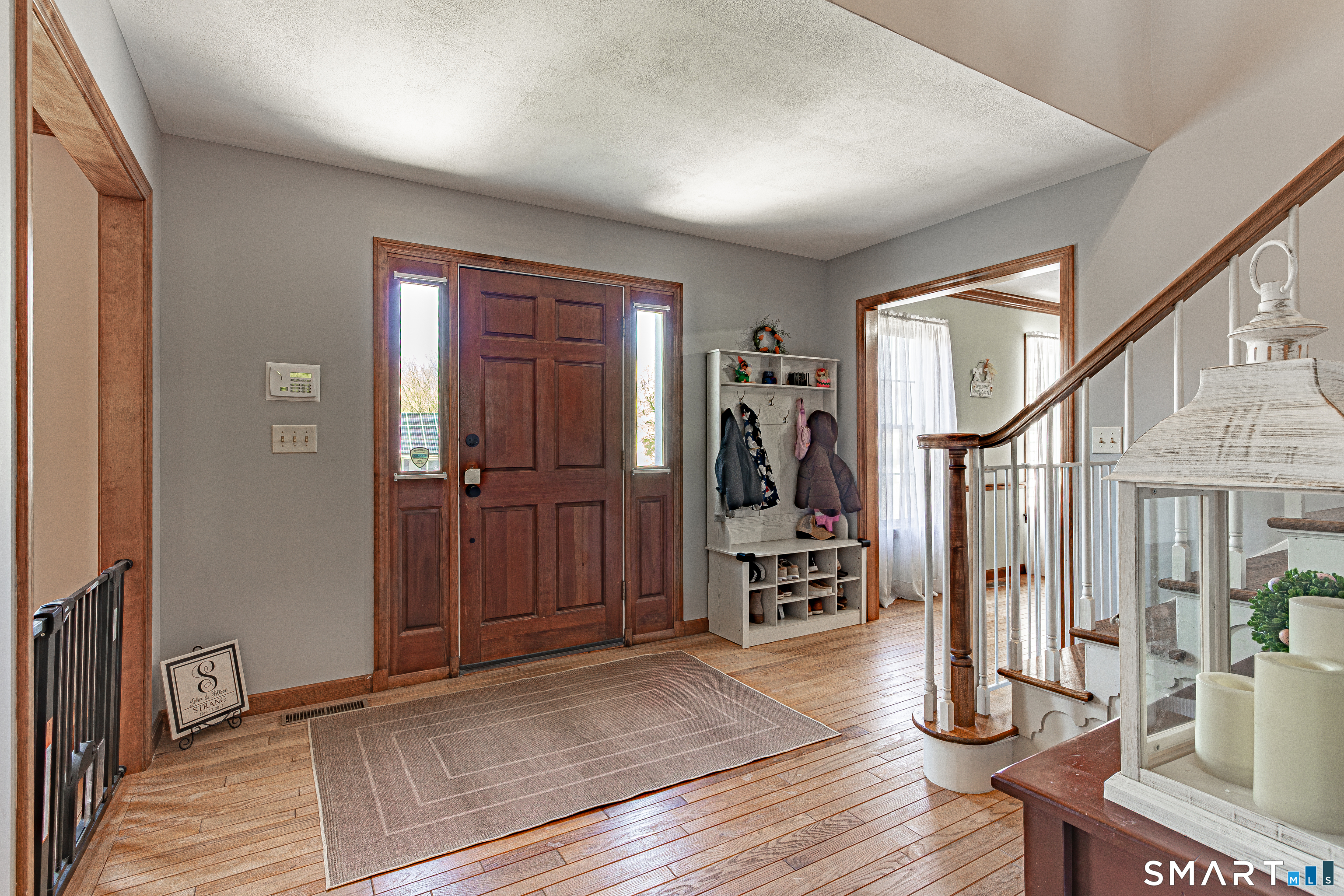 33 Country Club Woods Circle Waterbury CT 06708