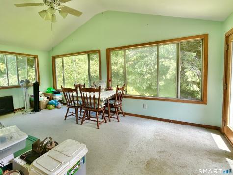 5 Davis Road Oxford CT 06478