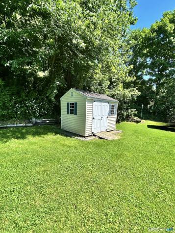 5 Davis Road Oxford CT 06478
