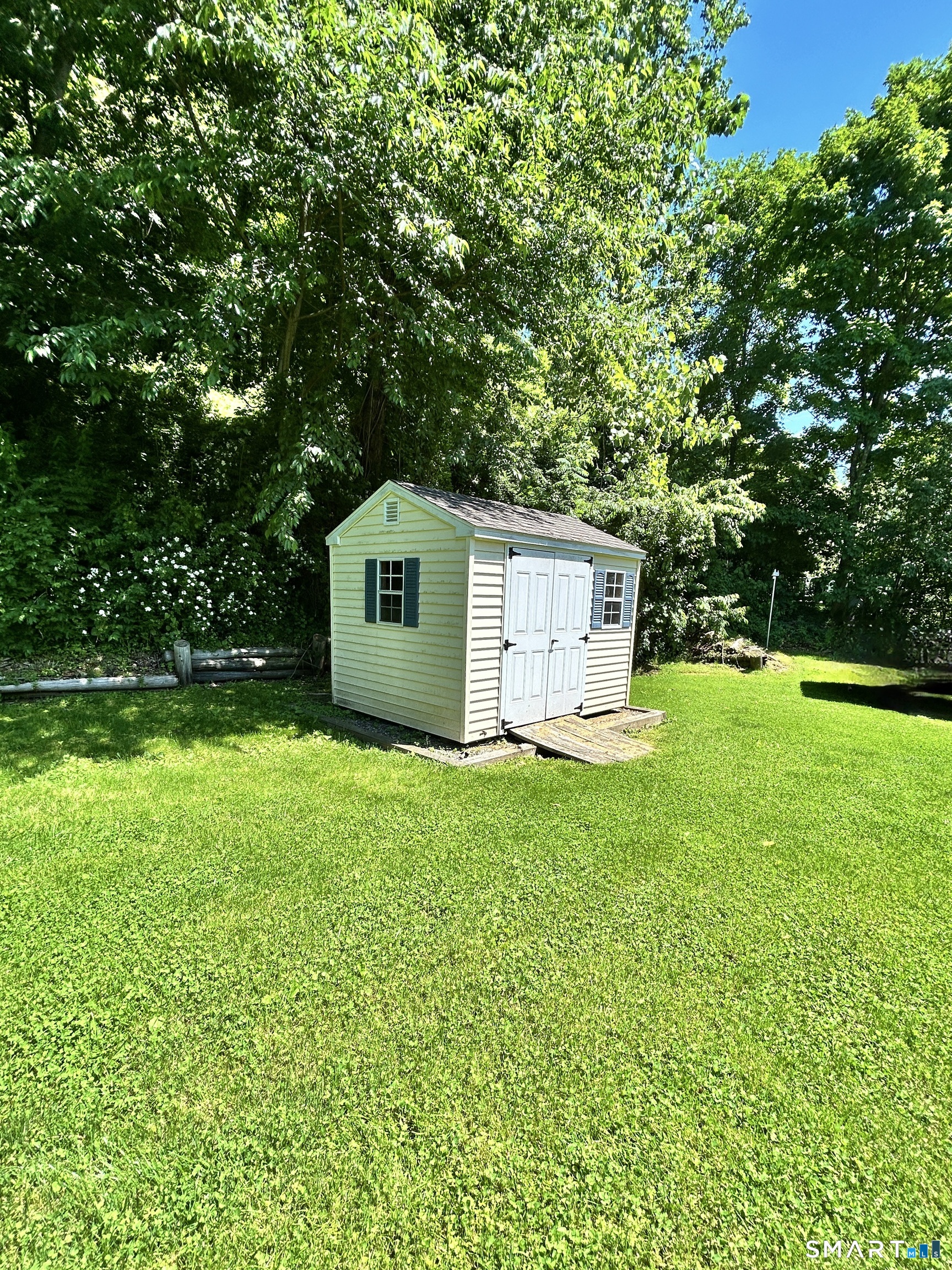 5 Davis Road Oxford CT 06478