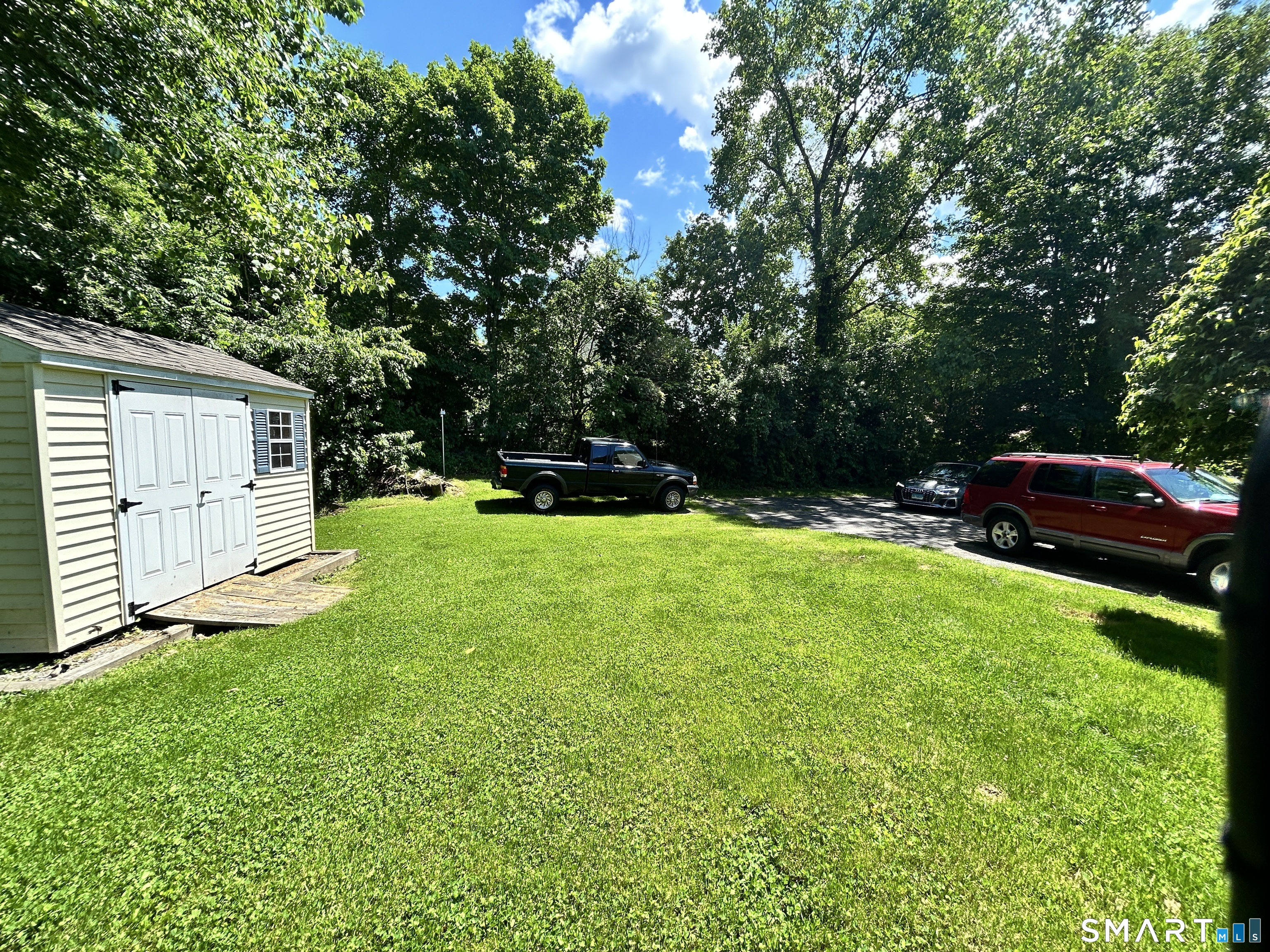 5 Davis Road Oxford CT 06478