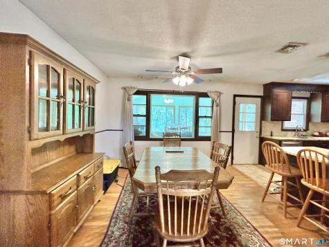 5 Davis Road Oxford CT 06478