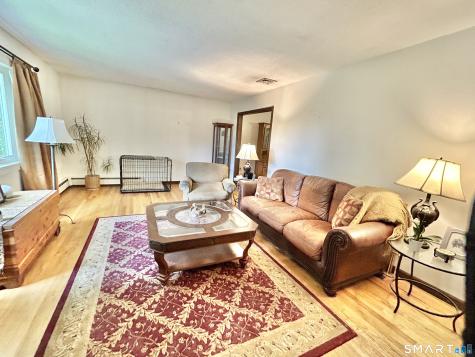 5 Davis Road Oxford CT 06478