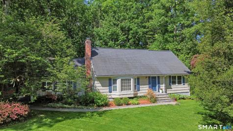 5 Lawton Drive Simsbury CT 06070