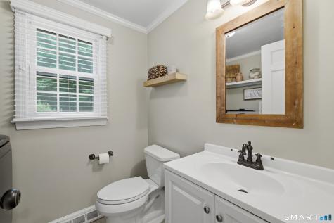 5 Lawton Drive Simsbury CT 06070