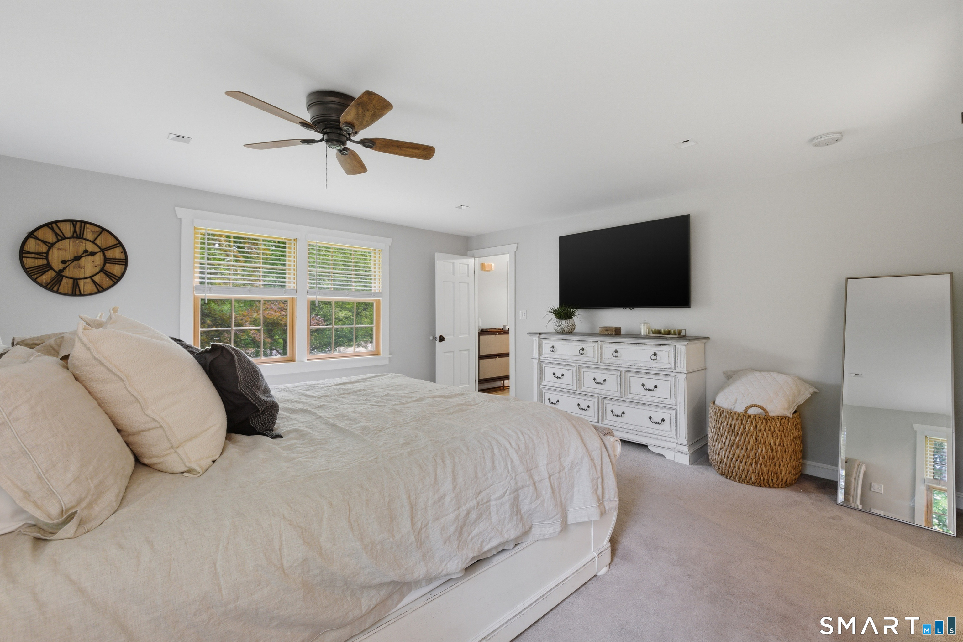 5 Lawton Drive Simsbury CT 06070