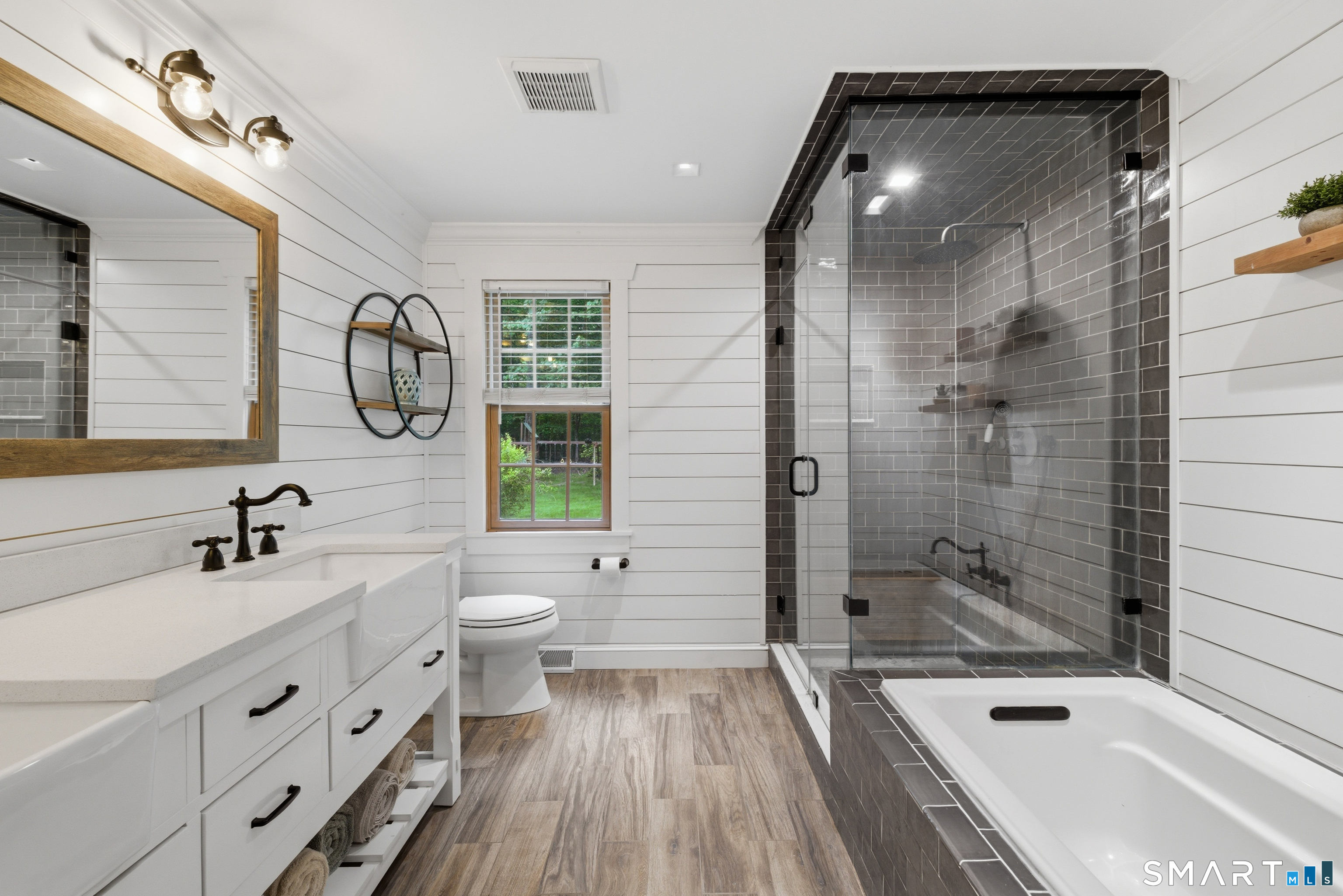 5 Lawton Drive Simsbury CT 06070